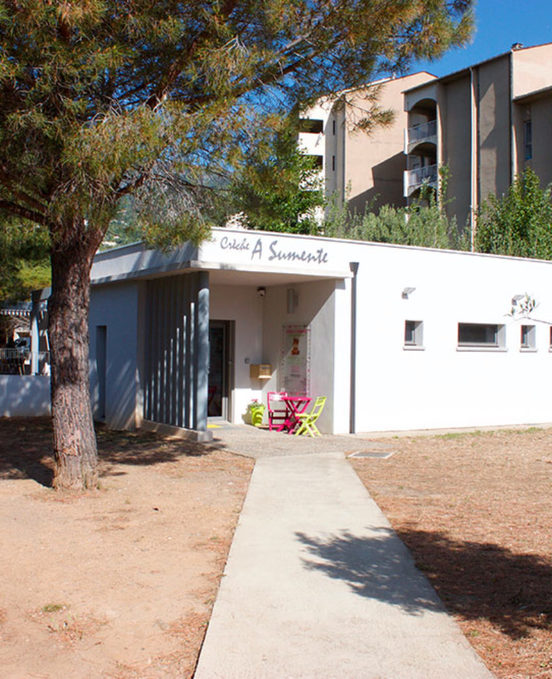 AVIS D’APPEL À CONCURRENCE – Délégation de service public pour l’exploitation et la gestion de la crèche de Miomo 