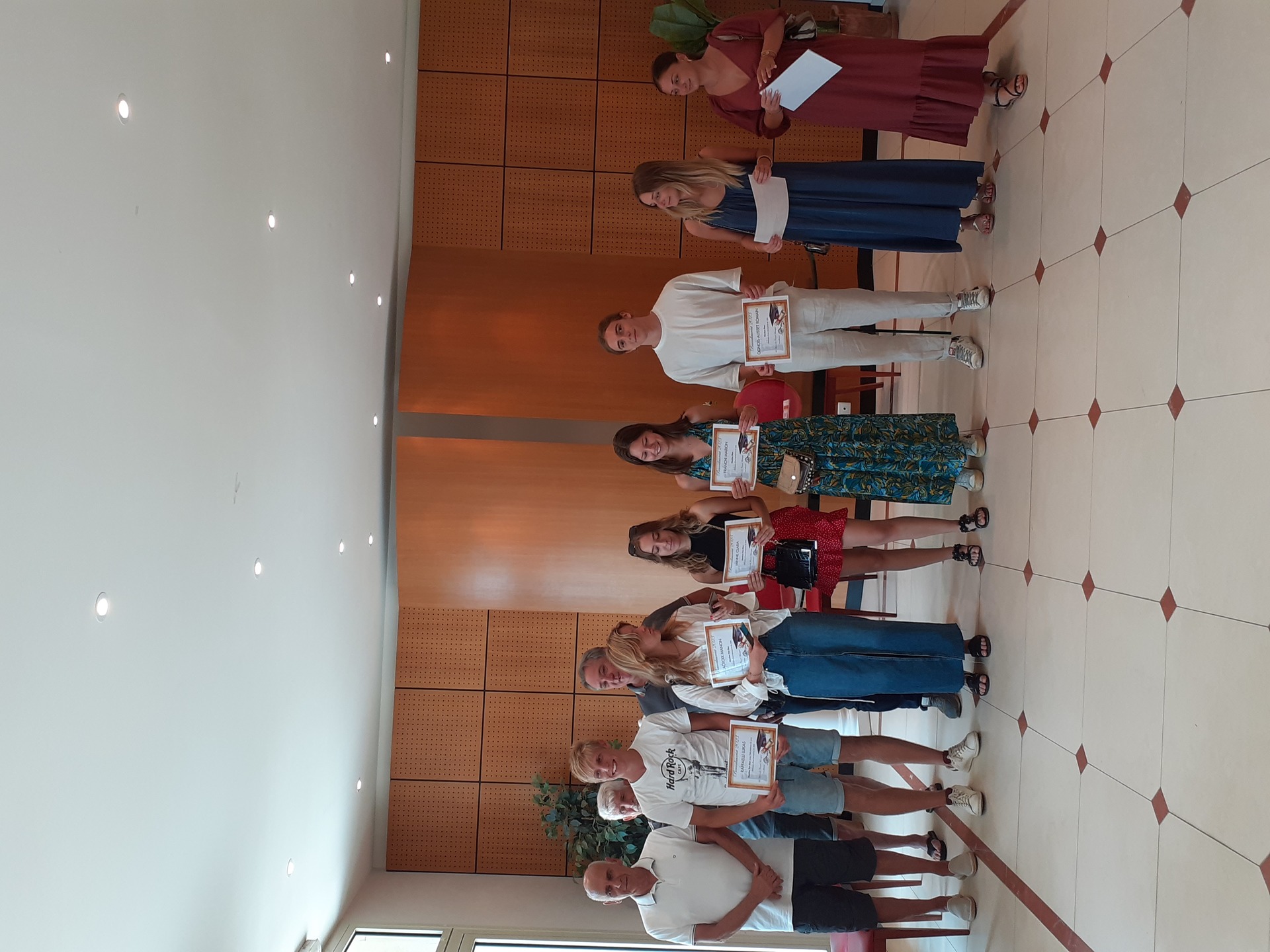 Les lauréats du Baccalauréat avec mention de la Commune de Santa Maria di Lota, ont été récompensés ce jour à l'occasion d'une réception en leur honneur au sein de la Mairie ! 